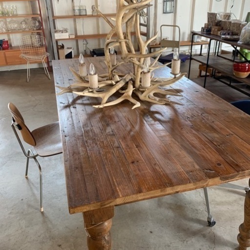 カリフォルニア輸入家具　超大型　ウッドダイニングテーブル