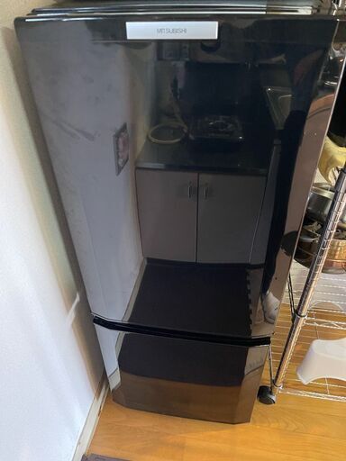 三菱冷蔵庫と東芝洗濯機