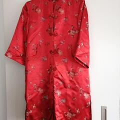 チャイナ服　シミあり
