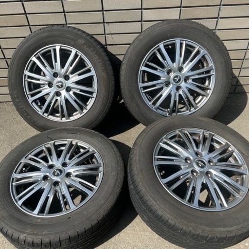 「決まりました」アルミタイヤセット16インチ 215/60R16