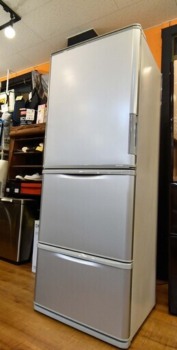 ●2020年製●近郊配送可●SHARP　左右両開き　350L　3ドア冷蔵庫　SJ-W352F 中古品●