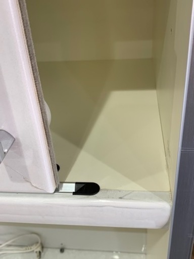 ★中古品　キッチン収納棚　食器棚　ホワイト