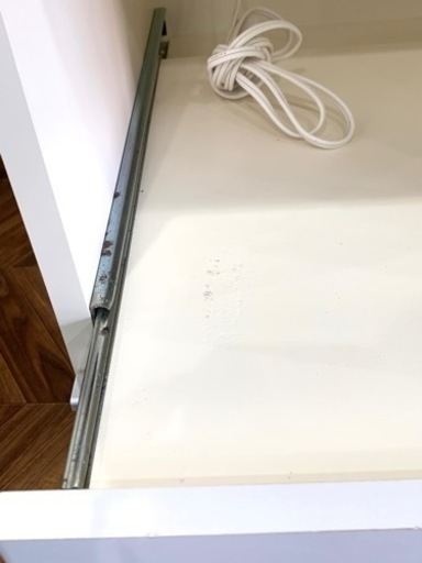 ★中古品　キッチン収納棚　食器棚　ホワイト