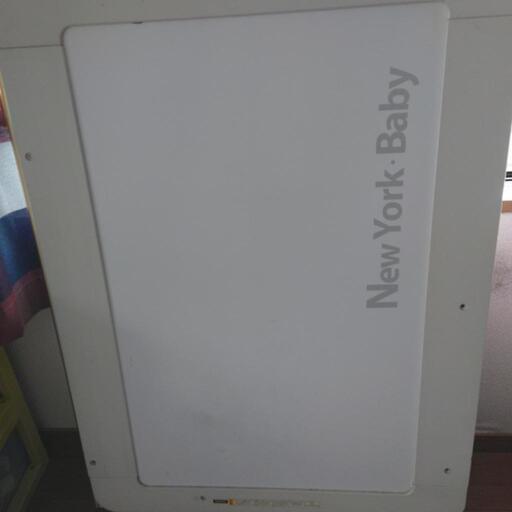 ベビーベッド　COLOR　WHITE
