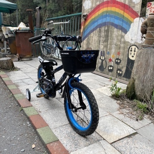 【2308】幼児車　16インチ　8,300円（防犯・税込）