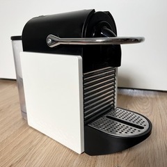 セットNespresso (ネスプレッソ) コーヒーメーカー➕ミルク加熱泡立て器 の画像