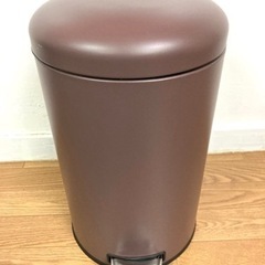 【値下げしました】ゴミ箱　ブラウン　足踏み　スチール　ダストボックス