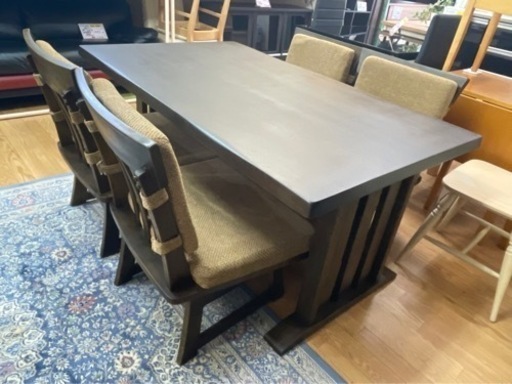 【リサイクルサービス八光　田上店　配達・設置OK】ダークブラウン　4人掛けダイニングセット