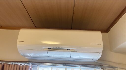 大急ぎで申し訳ありませんが今日で締めきらせていただきます！！　白くまクくん（日立）RAS-X25J W [エアコン （8畳・単相100V）Xシリーズ スターホワイト8 畳　お掃除機能付きエアコン