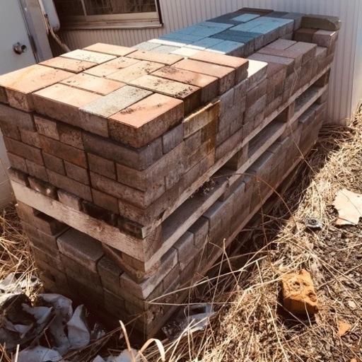 中古　インターロッキング