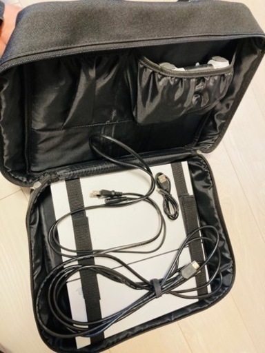 【再出品】【中古品】PS4 本体＋付属品
