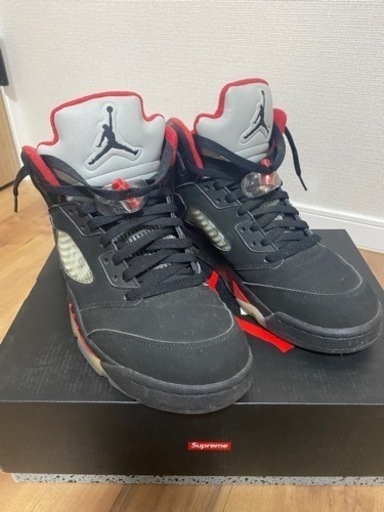 supreme NIKE ジョーダン5
