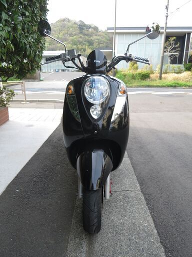 SYM　UMI100　中古実動美車　低走行車両　バッテリー新品交換済み　オイル交換済み　タイヤ前後バリ山　ナンバー登録書類有