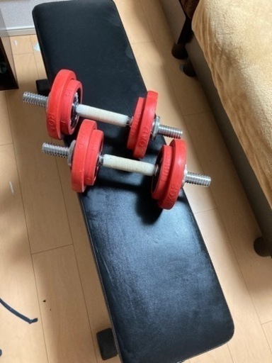 フラットベンチ　ダンベルセット