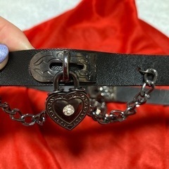 💜のチョーカー＆ブレスセット。コスプレ、SMの画像