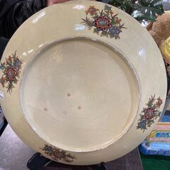 金彩 飾り大皿 直径63cm 飾り皿 現状品 有田焼？ 九谷焼？ 古伊万里風【愛品倶楽部柏店】の画像