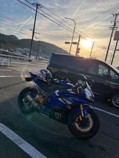 YZF-R6 希少　低走行　1万キロ　YAMAHA 大型　バイク　75万　サーキット
