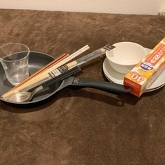 シングルベッド・脚付きマットレス(取外し可能)の画像