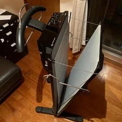 東芝ズボンプレッサーの画像