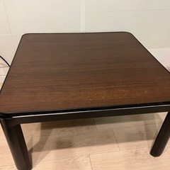 こたつテーブル
