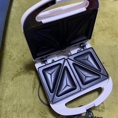 ホットサンドイッチメーカーの画像