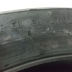 新品未使用 ピレリ ロッソコルサ 160/60zr 17インチ17年４６週の画像