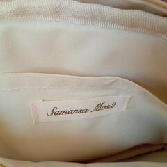 刺繍カバンの画像