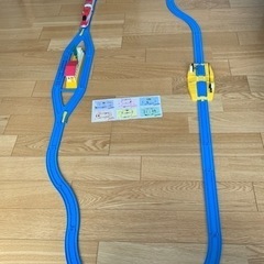 プラレールレーベルベーシックセット & S-14 E6系新幹線こまちの画像