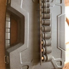 AP DC18V 充電式 1/2DR ハイトルクインパクトレンチ 専用ナットセット　新品予備バッテリー付きの画像