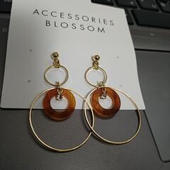 新品未使用品／ ピアス　アクセサリーの画像