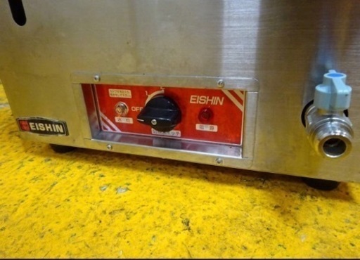 (642-1)EISHIN エイシン 業務用 卓上型 電気蒸し器 100V W390D400H265 中古 厨房 飲食店 店舗 スチー