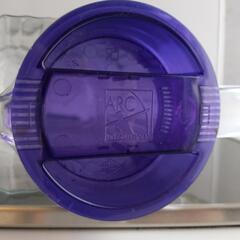 ピッチャー3個セット500円　TAKEYA（プラスチック）、ARC　（ガラス）の画像