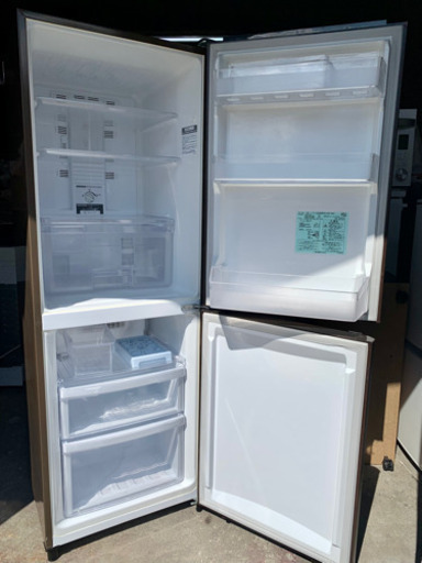 札幌市内配送無料 三菱 ミツビシ 256L 2ドア冷凍冷蔵庫 MR-H26P-PW 木目調