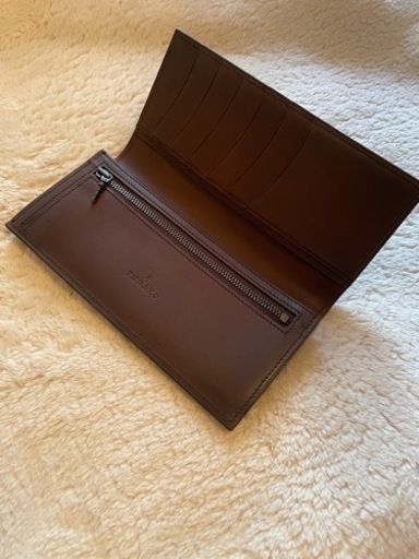 ☆新品未使用☆YUHAKUの長財布(配送ok) 31,200円