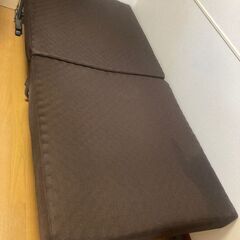 【無料】YAMAZEN　折りたたみベッドの画像