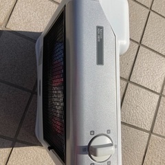 【🌼値下げ🌸】美品！電気ストーブ　Koizumi KDH0810の画像