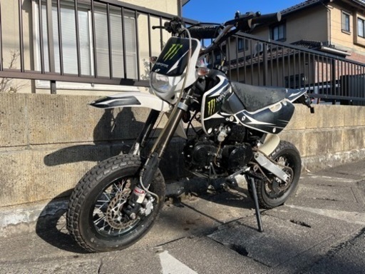 SOLDOUT YouTube 始動動画有りBSE 125 原付 オフロード バイク 外車 モンスターエナジー 外装 4st