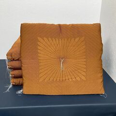 【成約済】★未使用　保管品★座布団　5枚セット　56㎝×58㎝　...