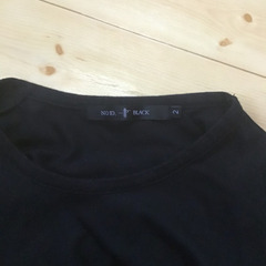 ※売れました※NO ID BLACK　ノーアイディブラック長袖カットソー　スカーフ柄の画像