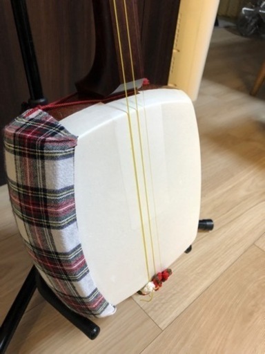 三味線　中棹　紅木　津軽練習用　皮破れなし