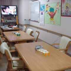 【バス停「時津」目の前】介護補助（早朝・短時間）