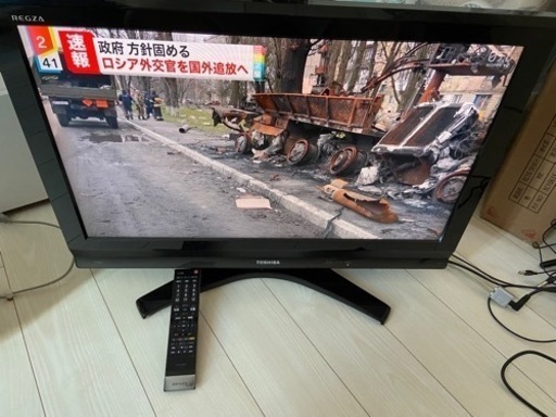 東芝　REGZA  テレビ（TV）32型　2010年製