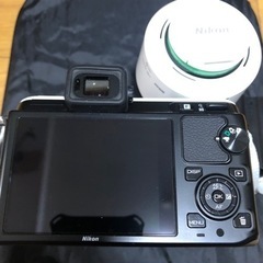 NIKON1 V1 ダブルズームレンズキット WHITEの画像