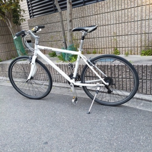 メッセージが多いので一旦〆ます。ごめんなさい！今頂いてる方は順次返事します。27段変速。少々難ありです