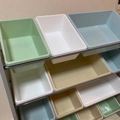 【急ぎ・セール価格】乳幼児用おもちゃ箱の画像