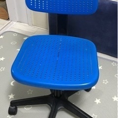 決まりましたIKEA イケアALRIK イス 回転チェア