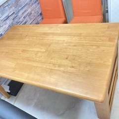 最終値下げヒダカグ机、椅子×2 長椅子×1の画像