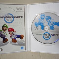 ☆Nintendo Wiiマリオカート Wiiハンドル2個付き◆ハンドルを握って新たなスタートラインへの画像