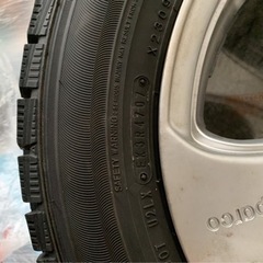 スタッドレスタイヤ　185-65-15の画像