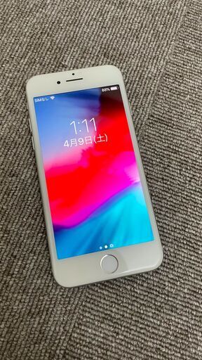 iPhone7 128GB シルバー SIMフリー